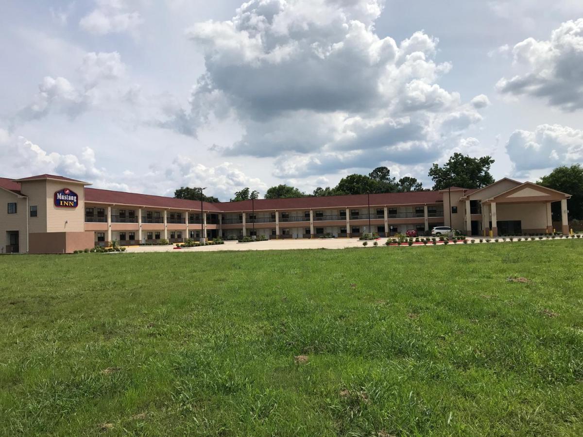 Mustang Inn Houston Exterior photo